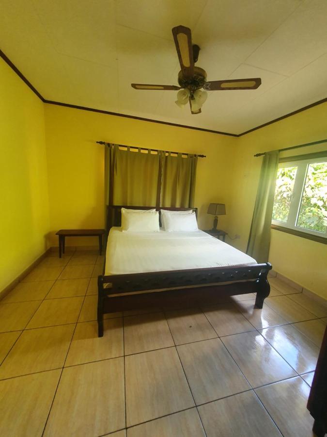 La Passe Holiday Villa La Digue Exterior photo